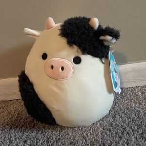 NWT Connor the Cow Squishmallow